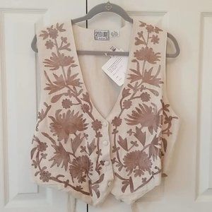 Vest with Tan embroidered applique
